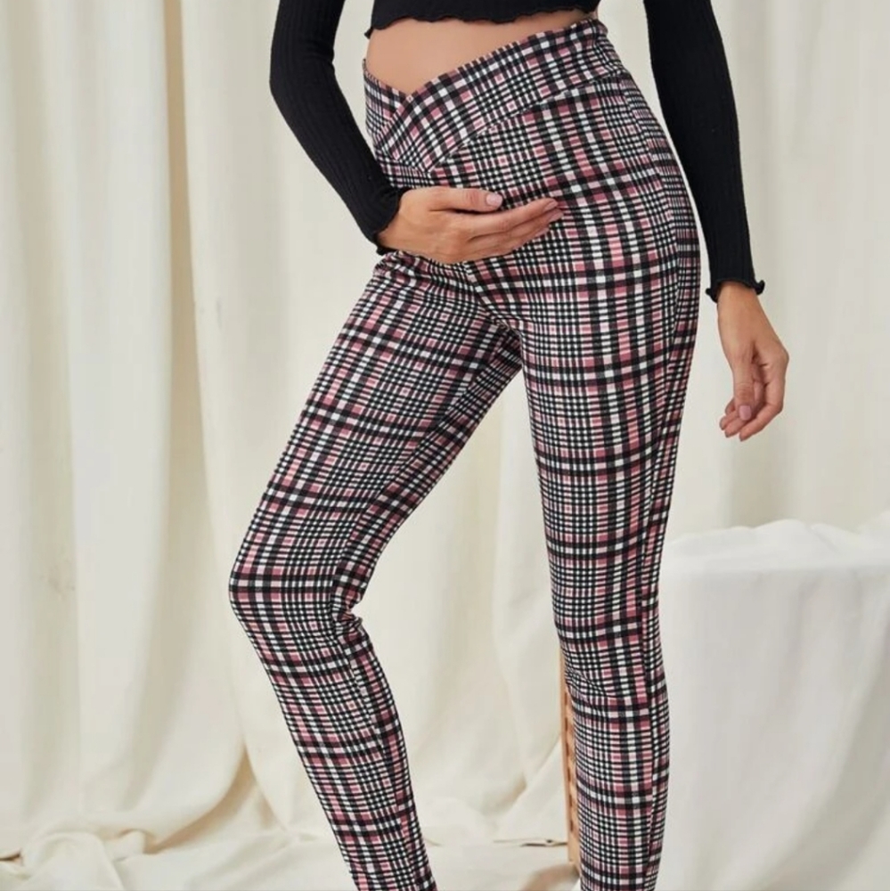 🦔 Shein plaid maternity leggings ☀️